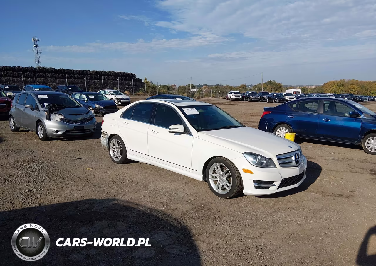 2012 Mercedes-Benz C 300 Sport 4Matic