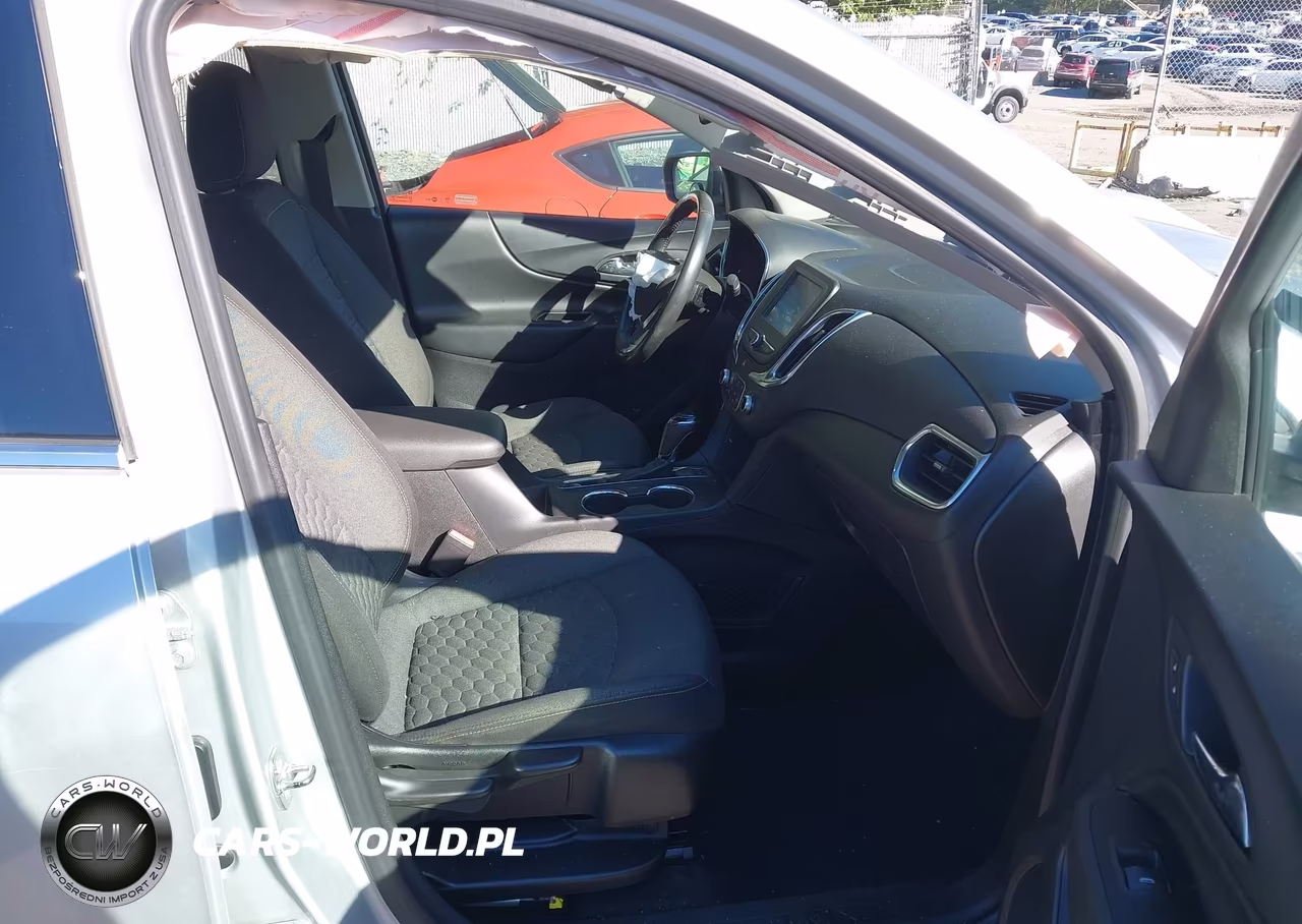 2018 Chevrolet Equinox Lt VIN:2GNAXTEX1J6312125 - 5