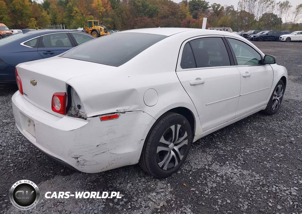 2012 Chevrolet Malibu Ls VIN:1G1ZA5EU0CF398690 - 4