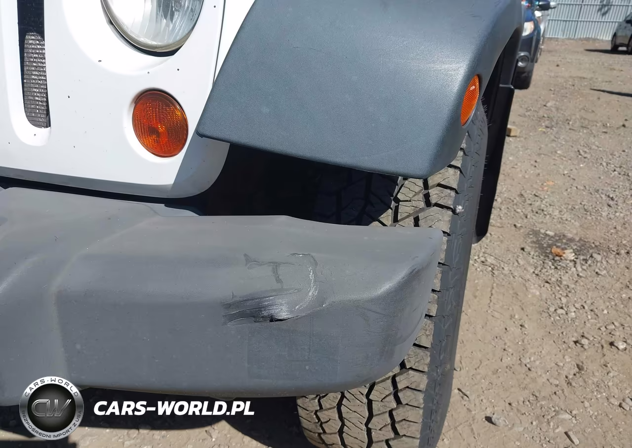 2013 Jeep Wrangler Rubicon VIN:1C4BJWCG4DL569066 - 6
