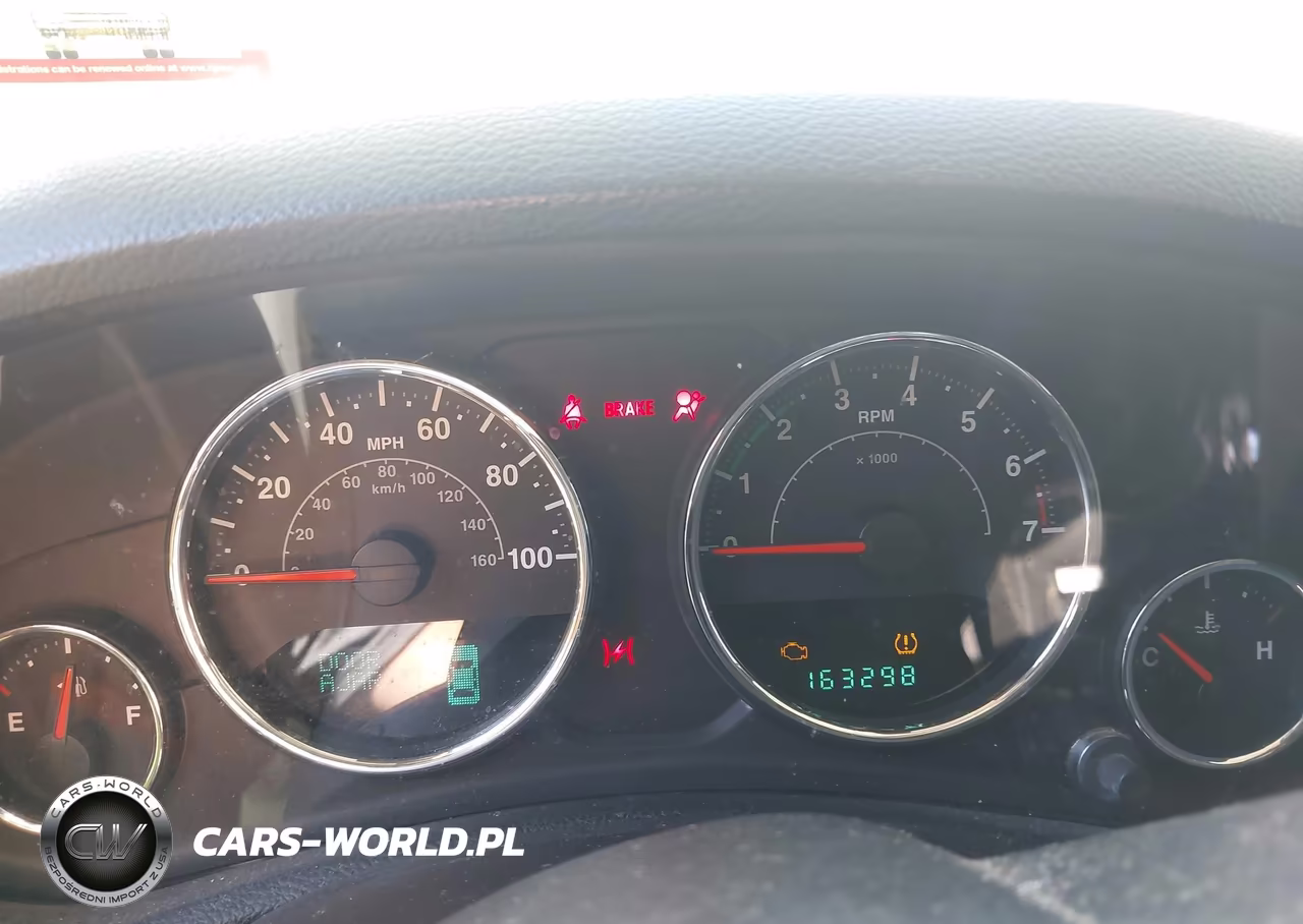 2013 Jeep Wrangler Rubicon VIN:1C4BJWCG4DL569066 - 7