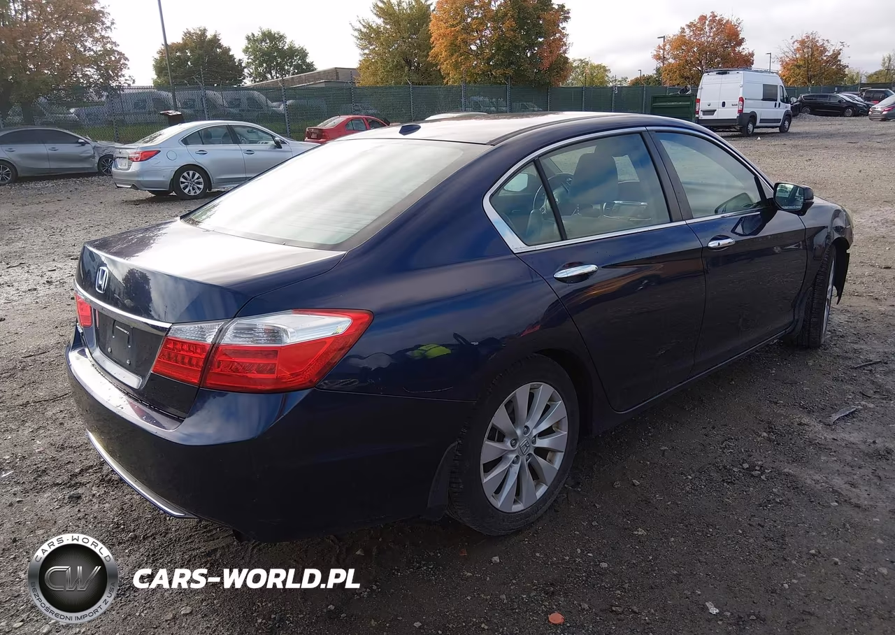 2013 Honda Accord Ex-L VIN:1HGCR2F81DA117695 - 4