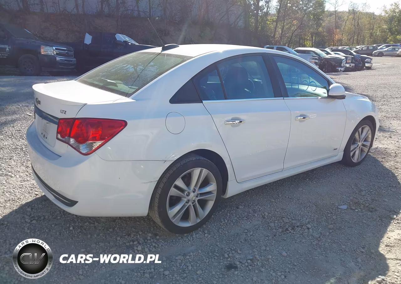2015 Chevrolet Cruze Ltz VIN:1G1PG5SB1F7170365 - 4