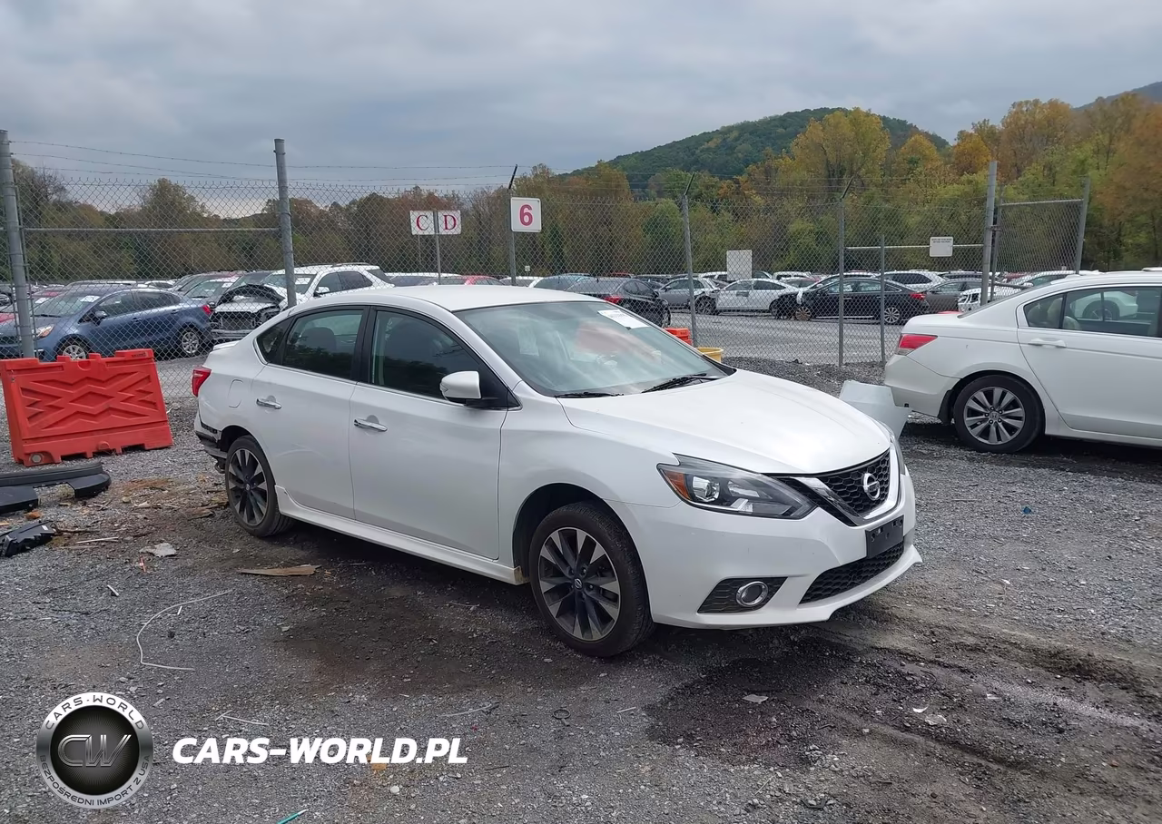 2016 Nissan Sentra Sr – zdjęcie 1 z 17