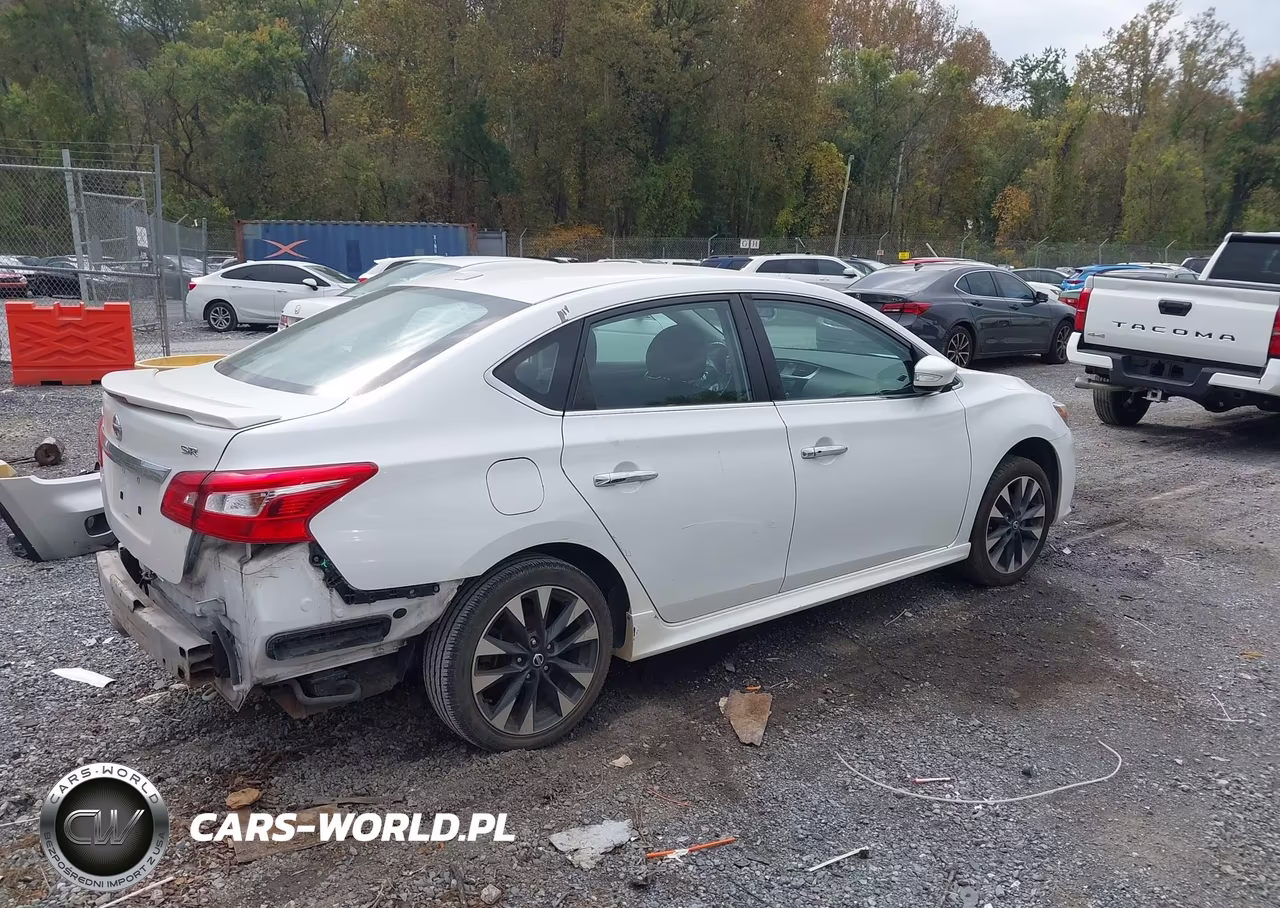 2016 Nissan Sentra Sr VIN:3N1AB7APXGY318522 - 4