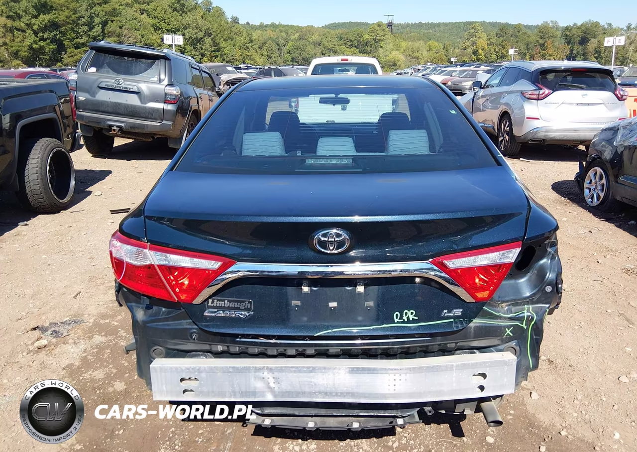 2017 Toyota Camry Le VIN:4T1BF1FK9HU654212 - 17
