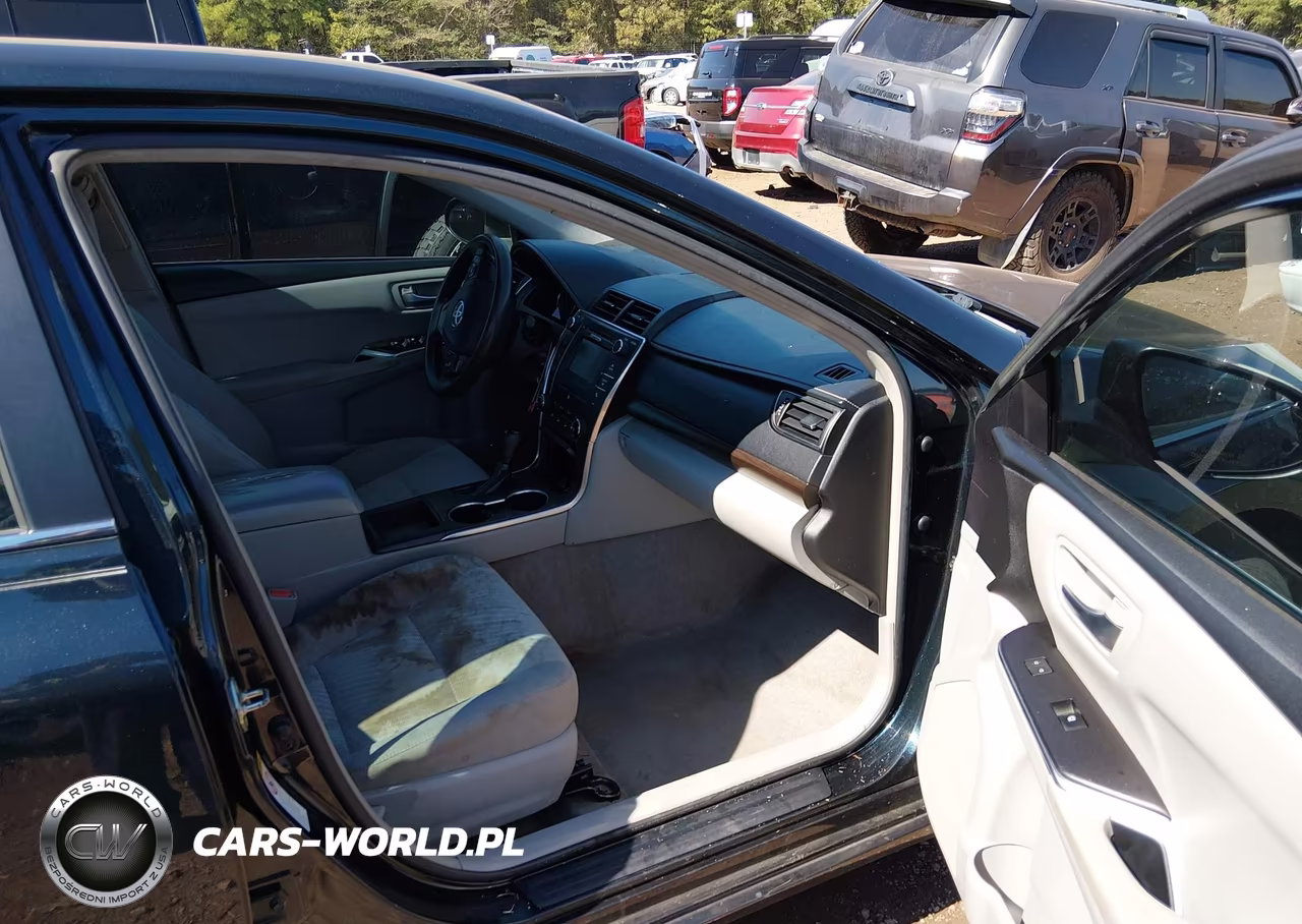 2017 Toyota Camry Le VIN:4T1BF1FK9HU654212 - 5