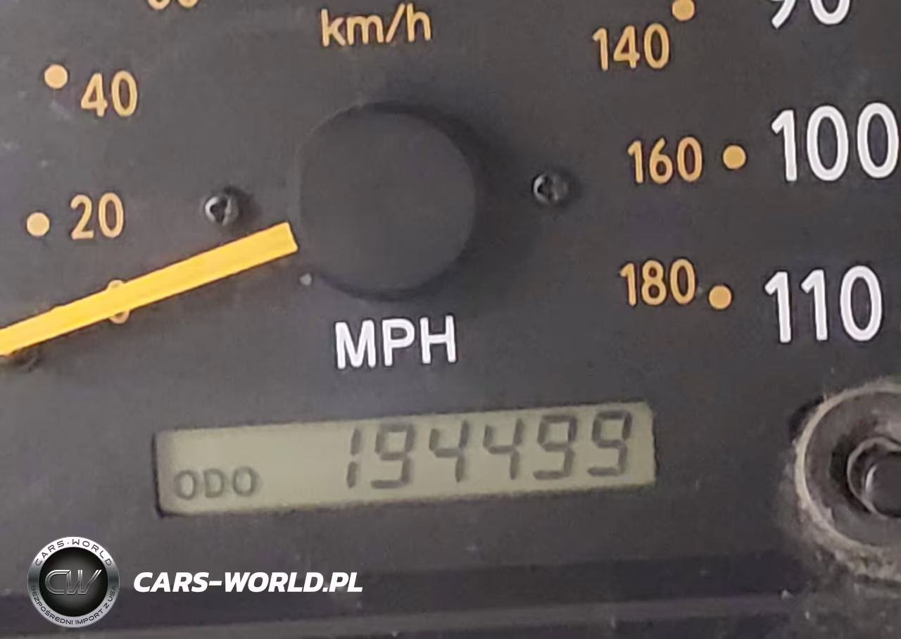 2003 Toyota Tundra Sr5 V8 VIN:5TBBT441X3S396667 - 15