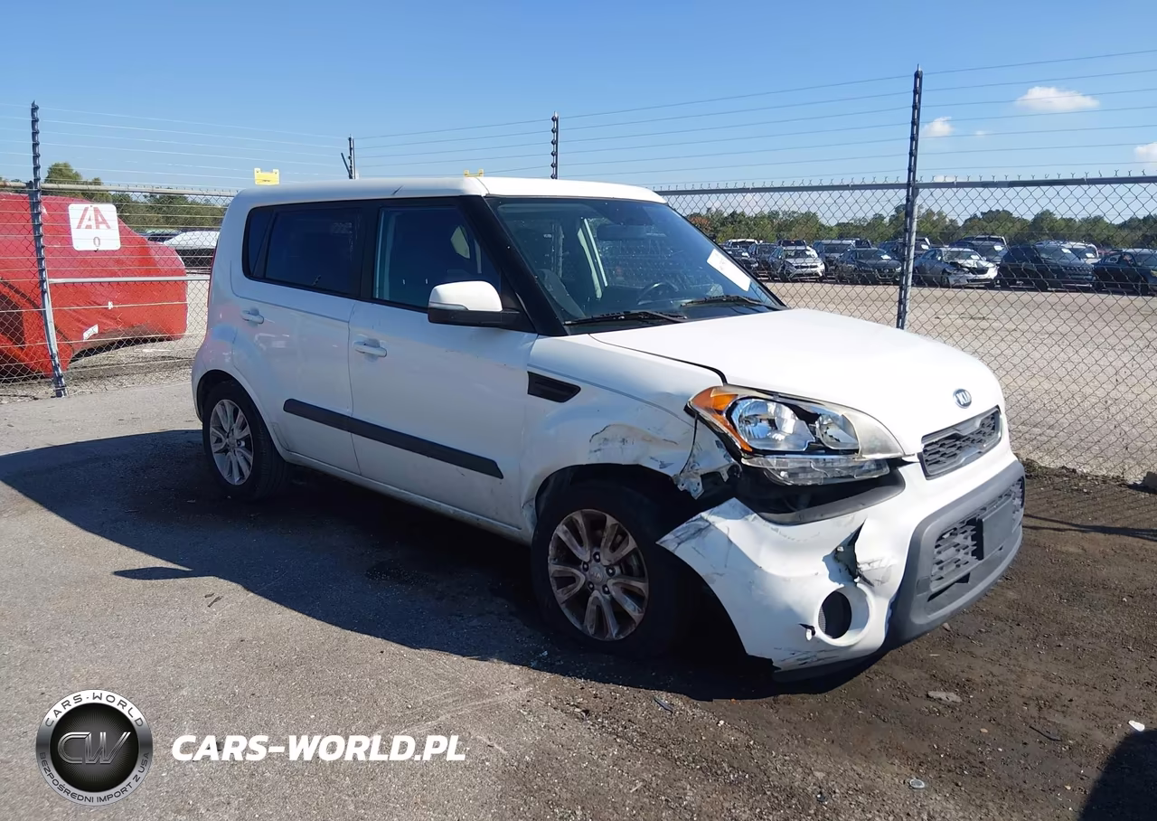 2013 Kia Soul +
