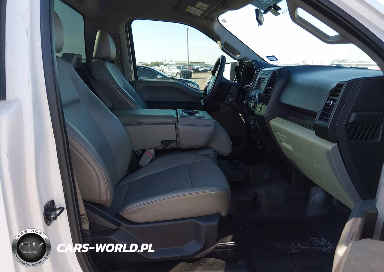 2017 Ford F-150 Xl VIN:1FTMF1C84HKC19843 - 5