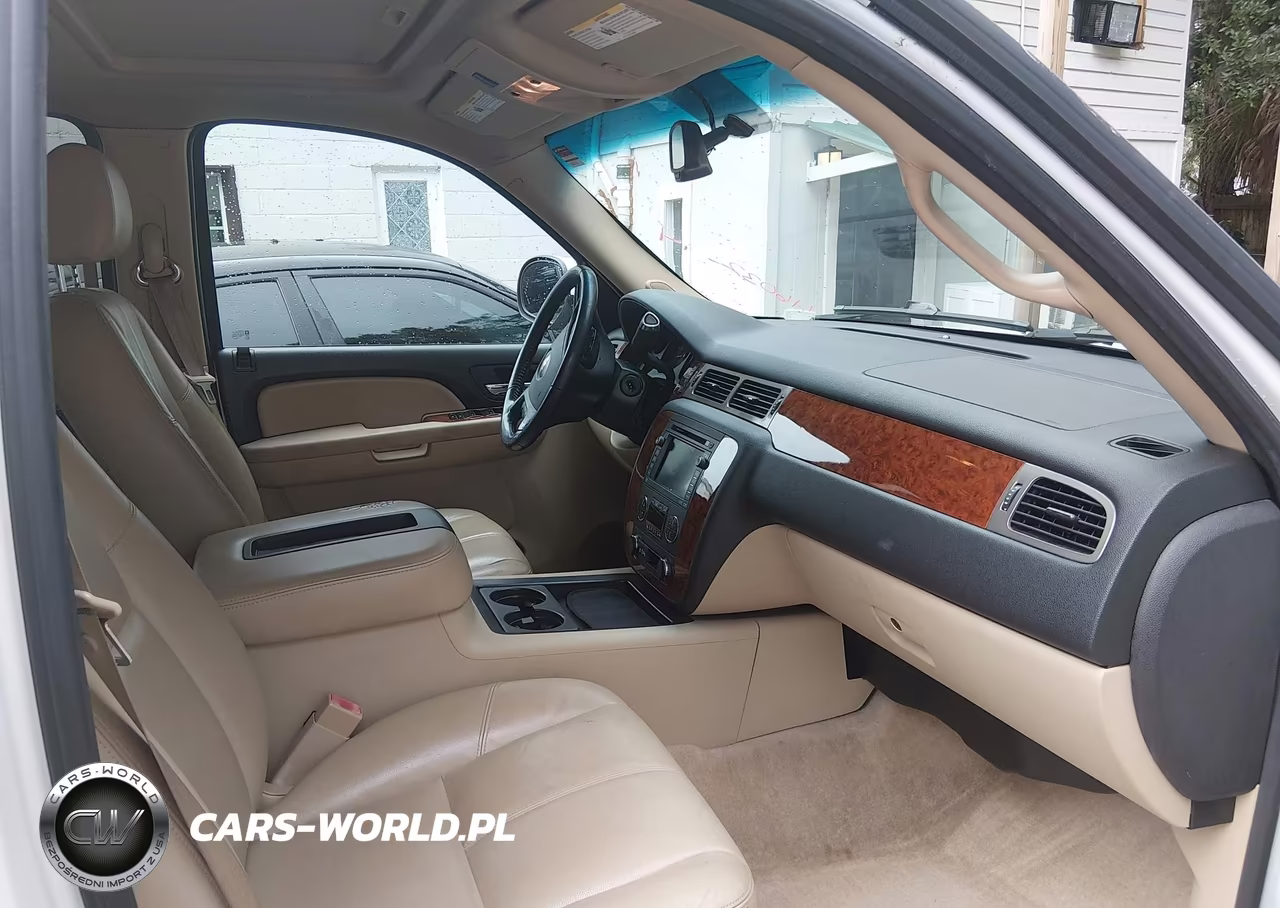 2008 Chevrolet Tahoe C1500 Hybrid VIN:1GNFC13548R207360 - 5