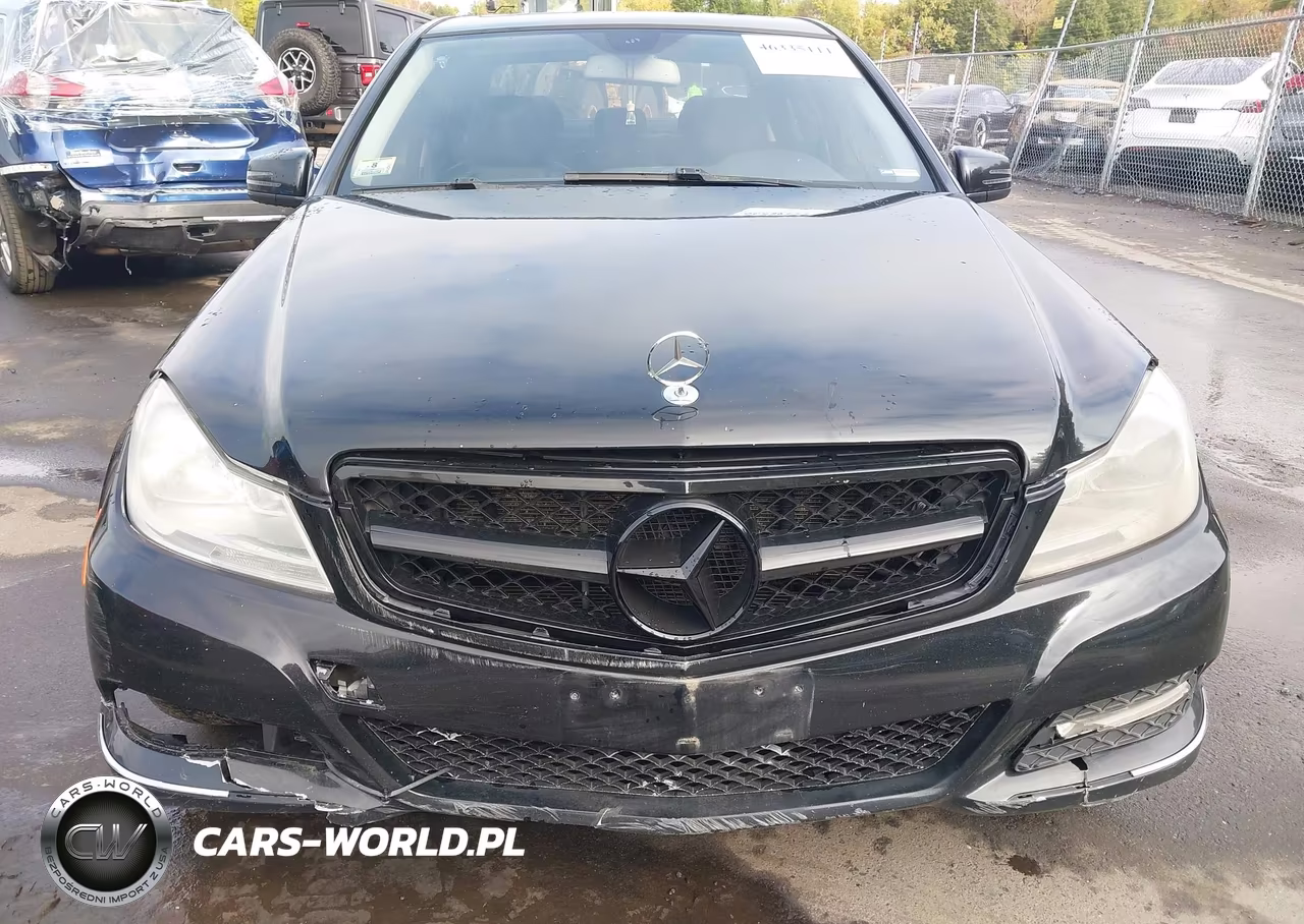 2013 Mercedes-Benz C 300 Luxury 4Matic VIN:WDDGF8AB0DG148826 - 6