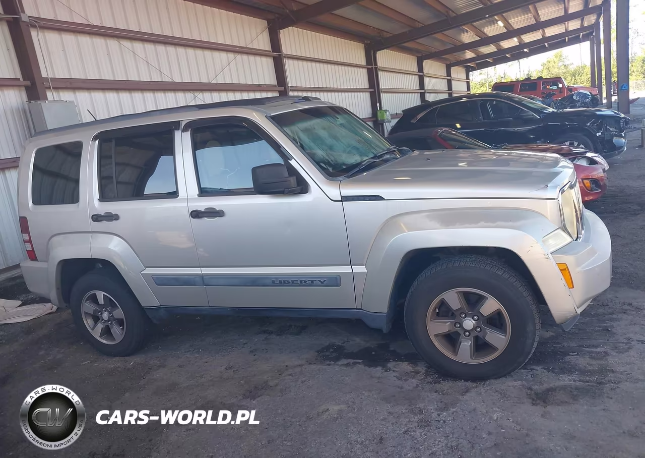 2008 Jeep Liberty Sport VIN:1J8GN28K48W197998 - 13