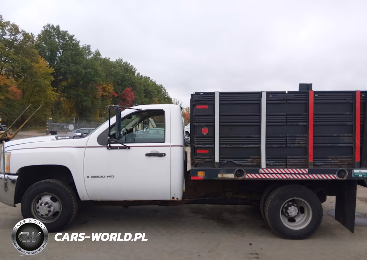 2007 Chevrolet Silverado 3500 Chassis Work Truck VIN:1GBJK34K37E541945 - 13