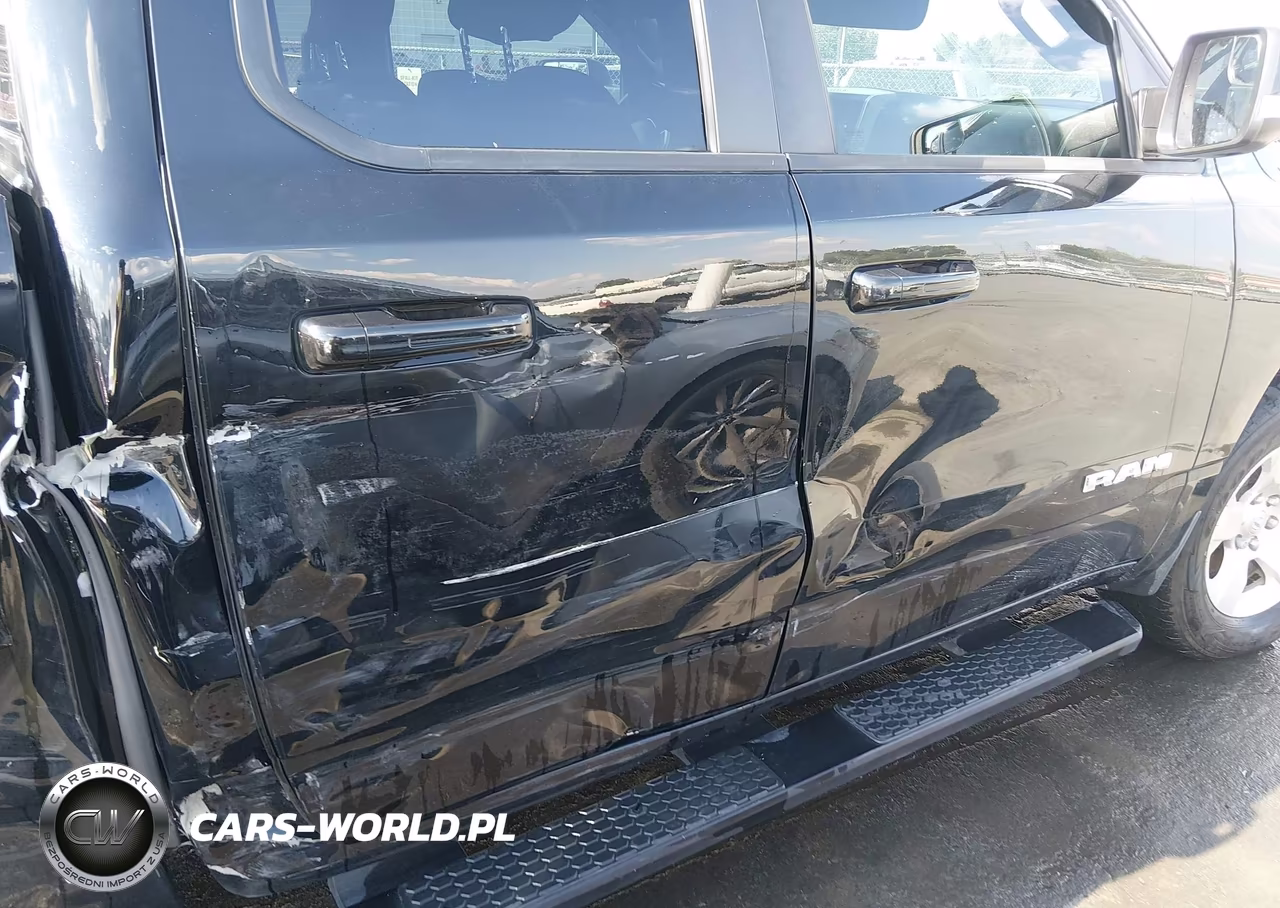 2022 Ram 1500 Big Horn 4X4 6'4 Box VIN:1C6RRFBG7NN263758 - 17
