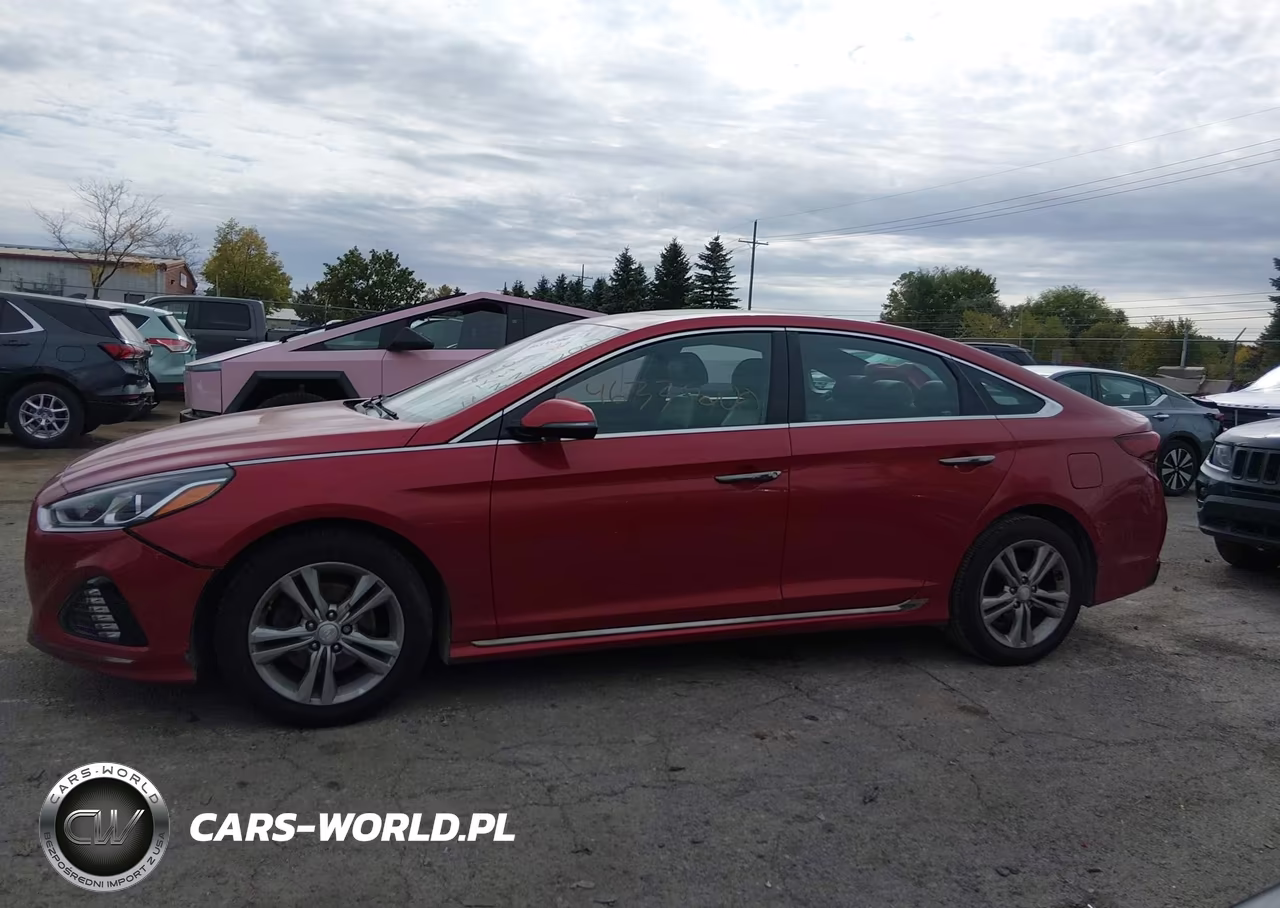 2018 Hyundai Sonata Sport VIN:5NPE34AF9JH627291 - 14