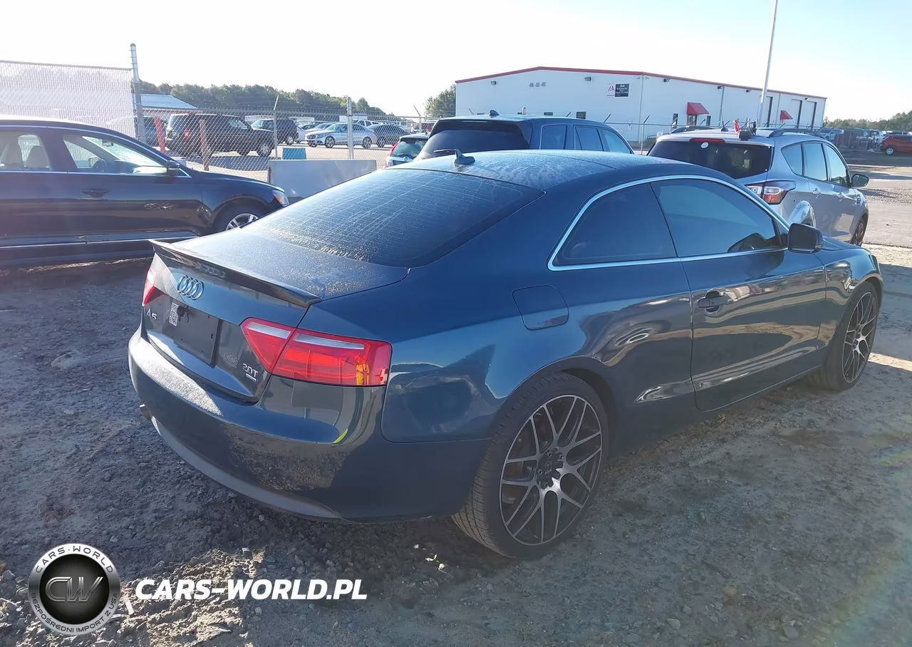 2010 Audi A5 Premium VIN:WAUCFAFR6AA048456 - 4