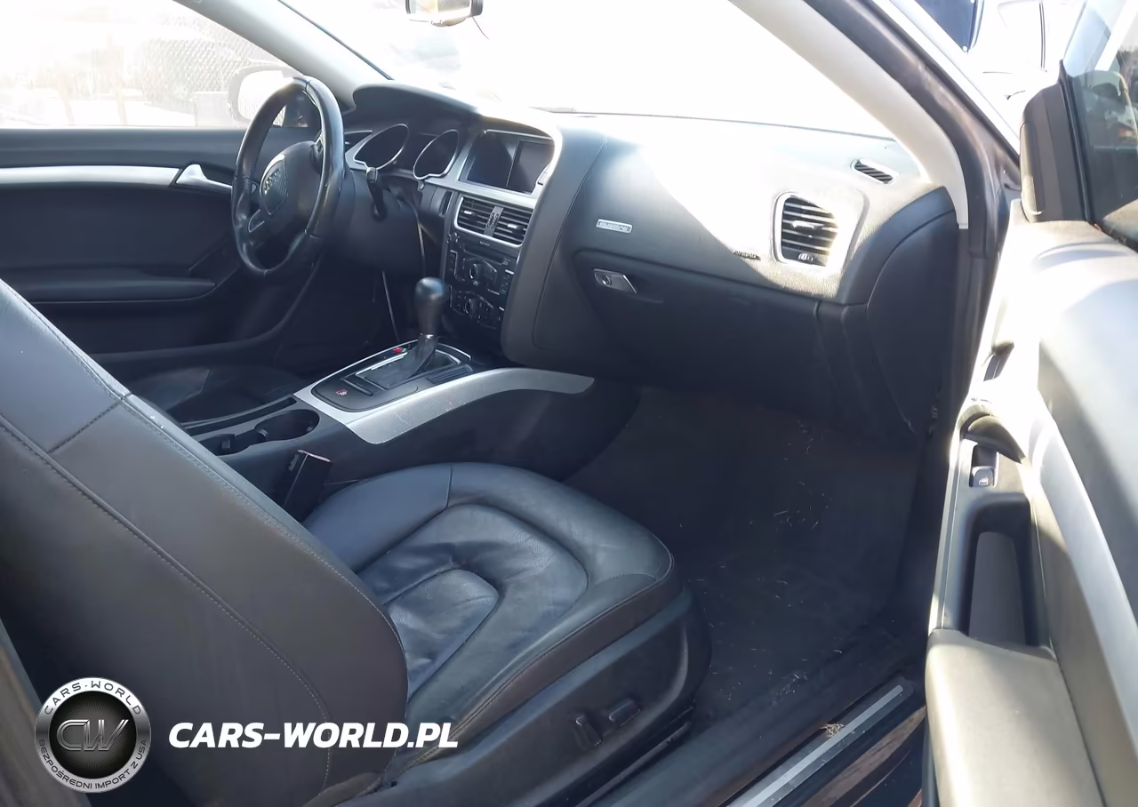 2010 Audi A5 Premium VIN:WAUCFAFR6AA048456 - 5