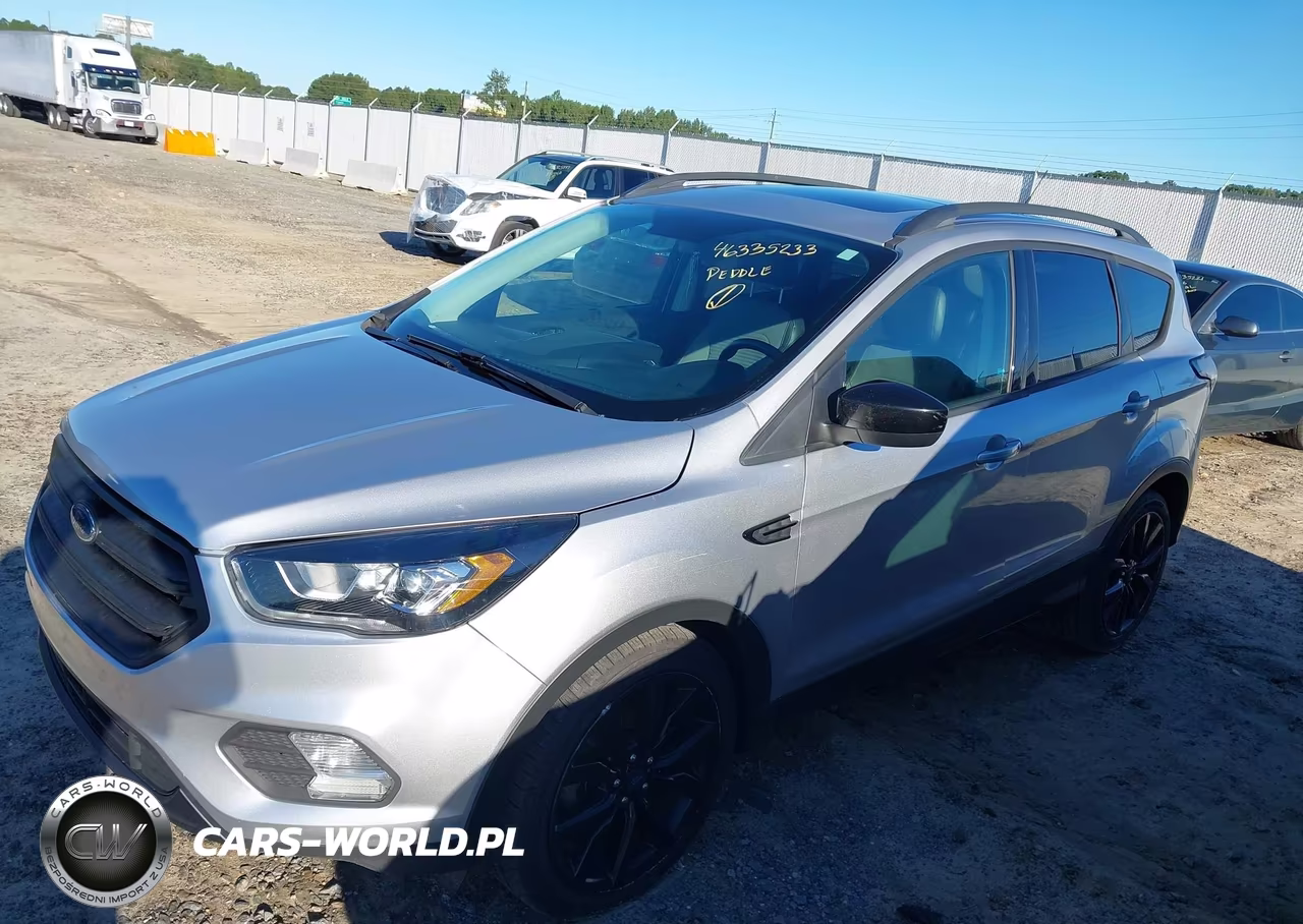 2017 Ford Escape Se VIN:1FMCU0GD8HUA88368 - 14