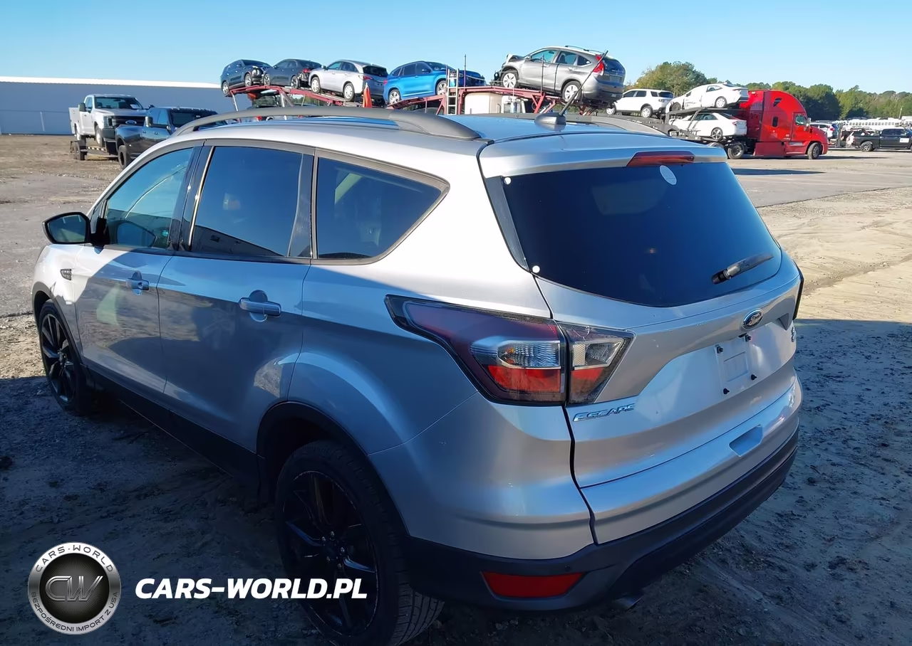 2017 Ford Escape Se VIN:1FMCU0GD8HUA88368 - 3