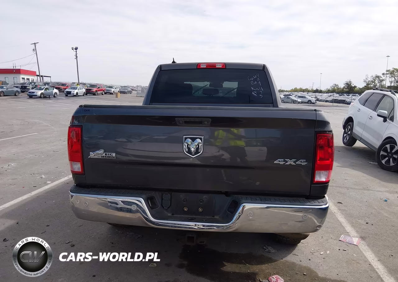 2016 Ram 1500 Big Horn VIN:1C6RR7LG2GS409475 - 16