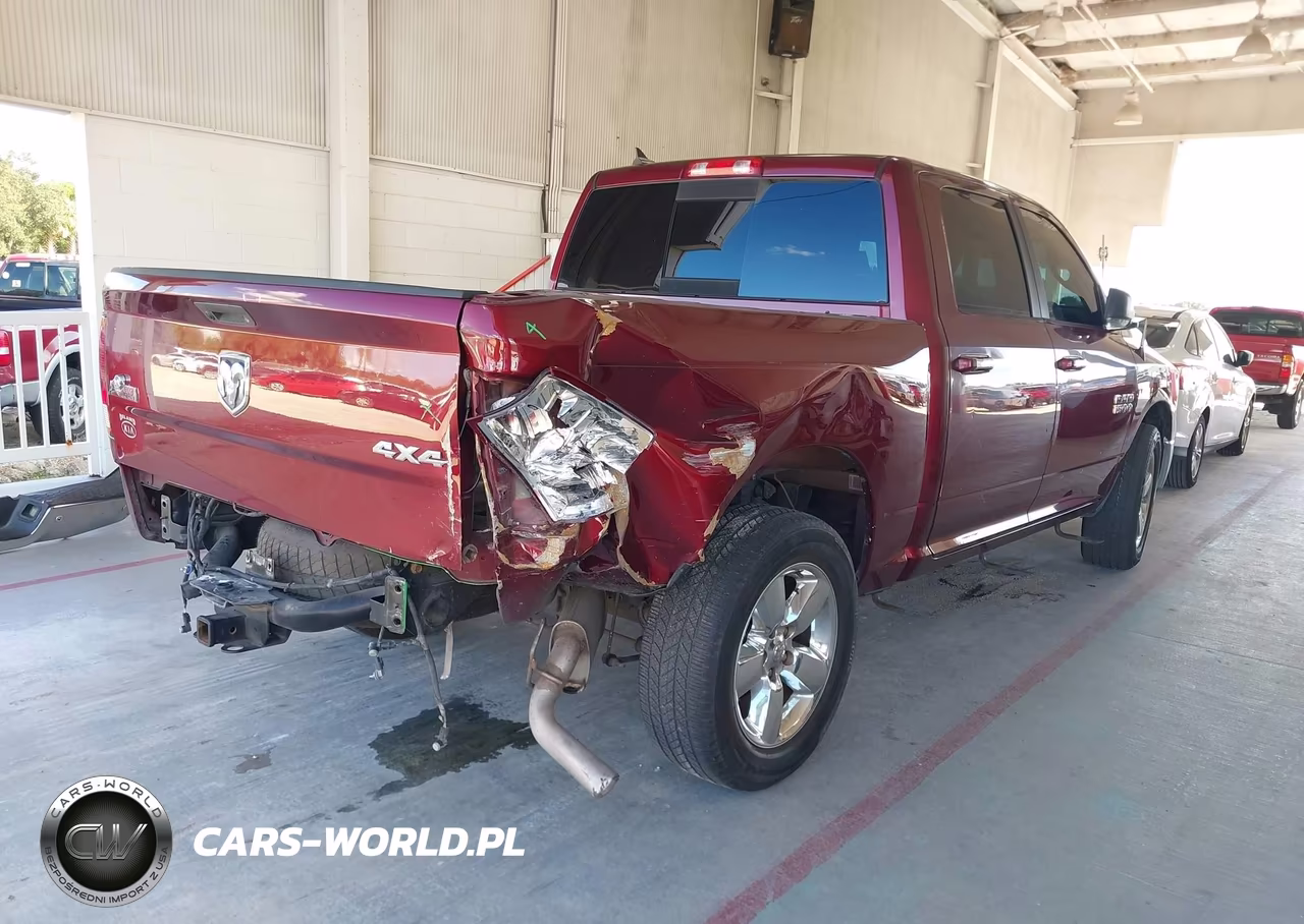 2016 Ram 1500 Big Horn VIN:1C6RR7LG4GS370808 - 4