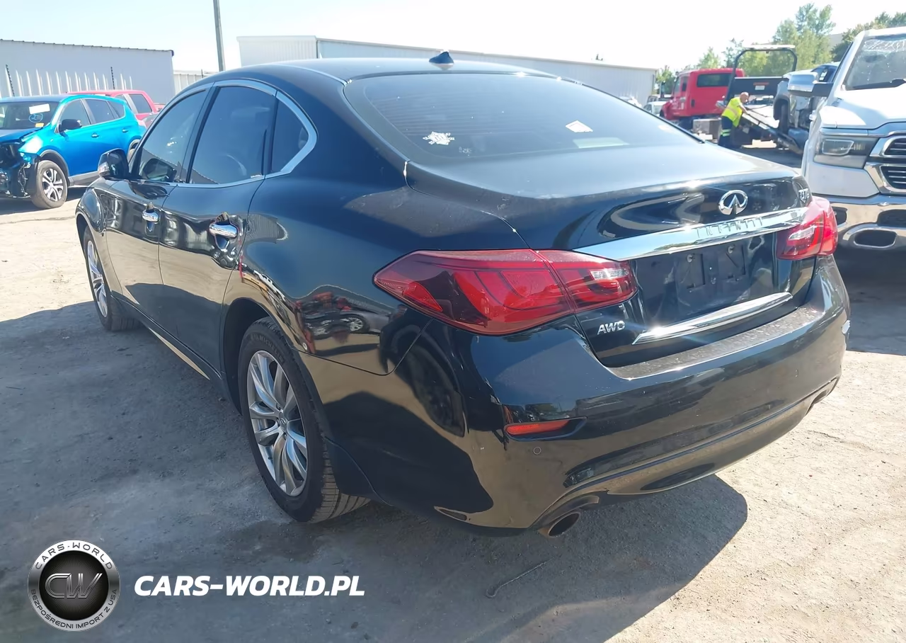 2015 Infiniti Q70 3.7X VIN:JN1BY1AR9FM560382 - 3