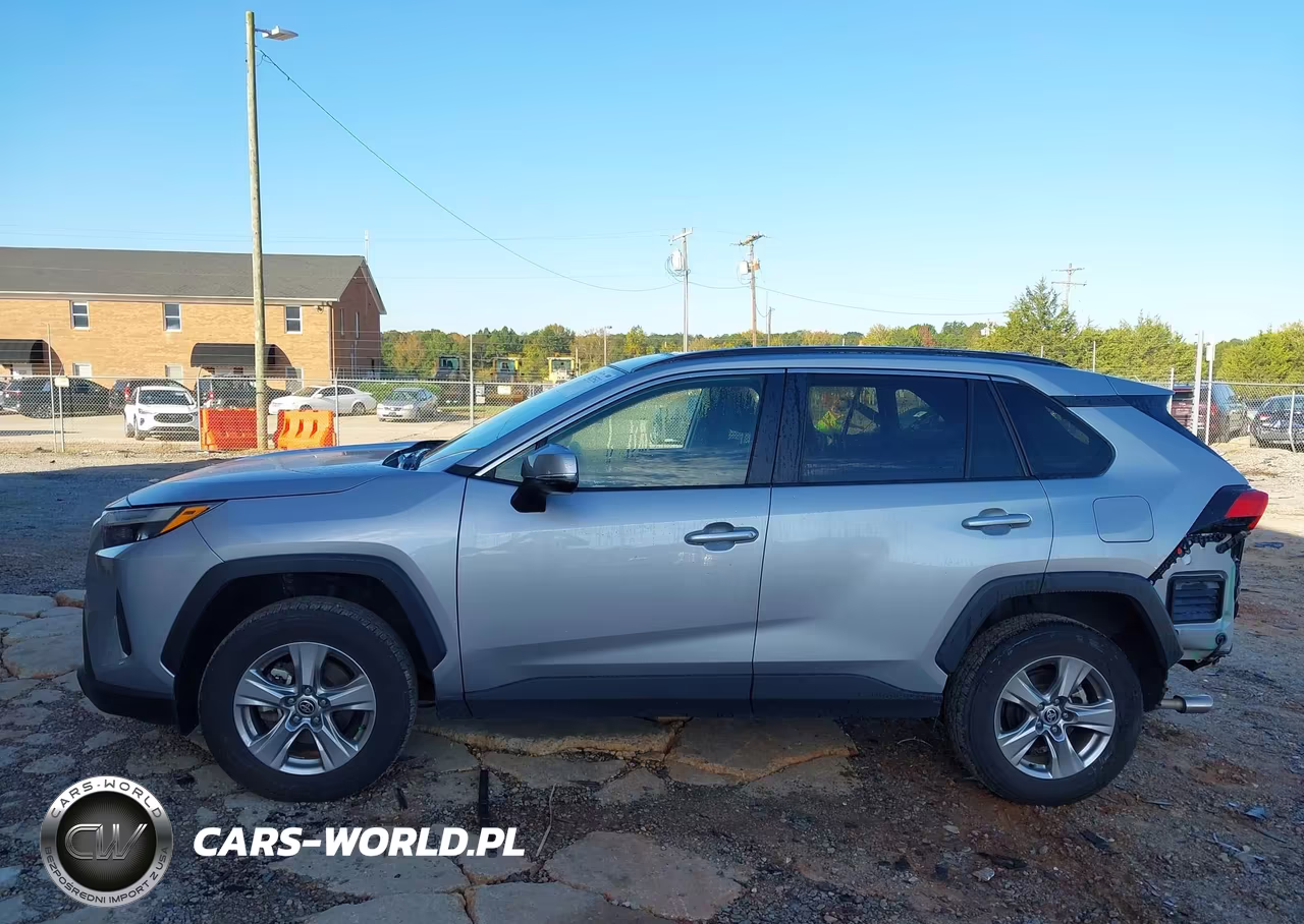 2022 Toyota Rav4 Xle VIN:2T3W1RFV0NW230588 - 14