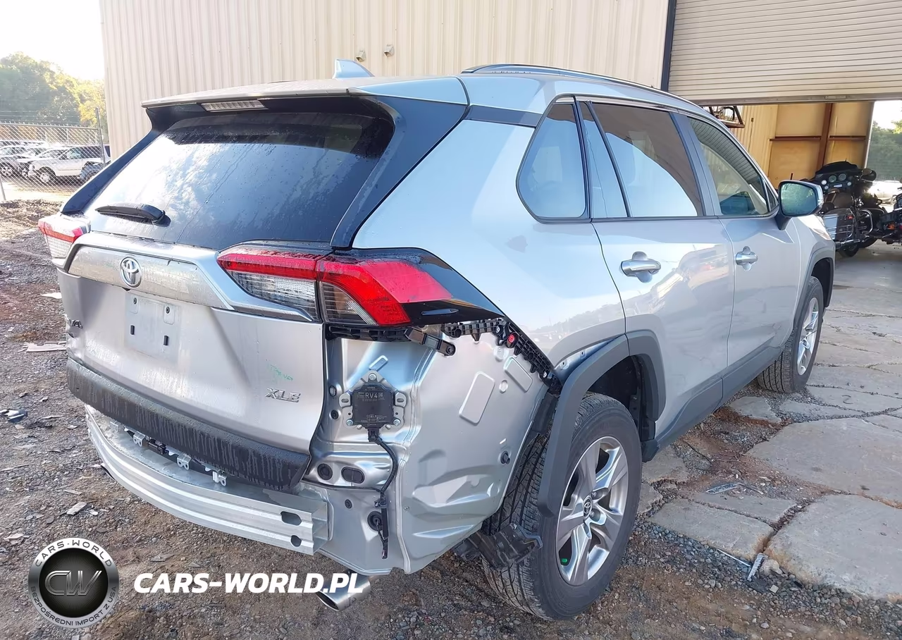 2022 Toyota Rav4 Xle VIN:2T3W1RFV0NW230588 - 4