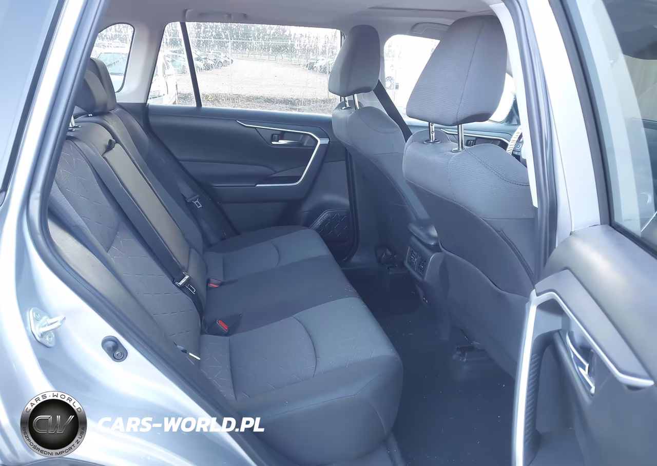 2022 Toyota Rav4 Xle VIN:2T3W1RFV0NW230588 - 8