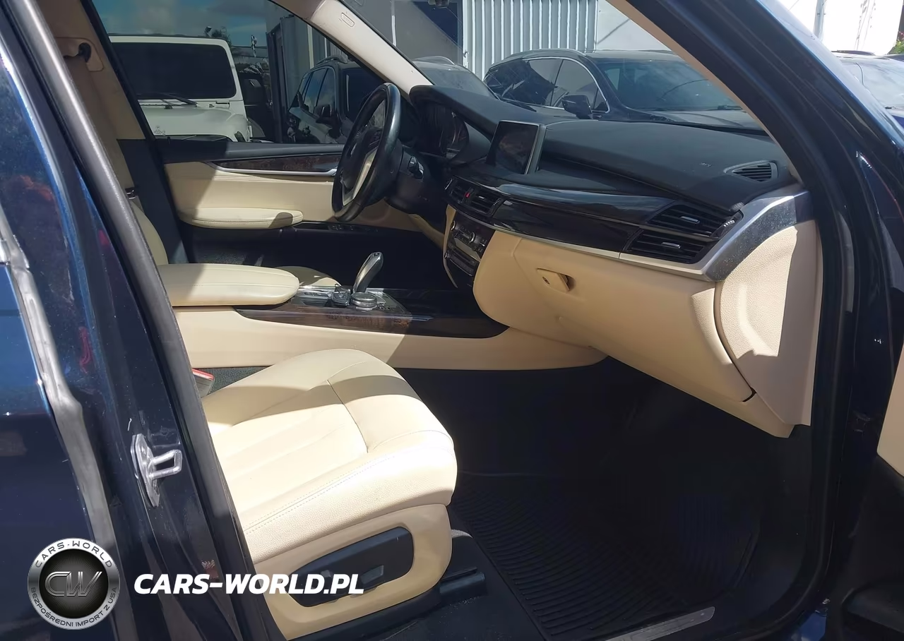 2016 BMW X5 xDrive35I VIN:5UXKR0C51G0S90103 - 5