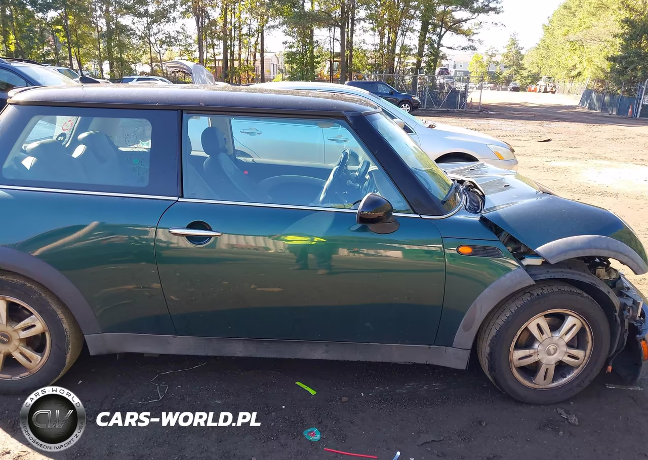 2006 Mini Cooper VIN:WMWRC33596TK19003 - 13