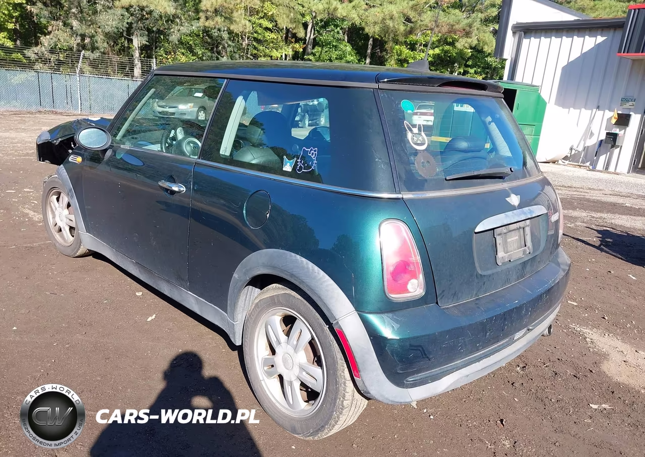 2006 Mini Cooper VIN:WMWRC33596TK19003 - 3