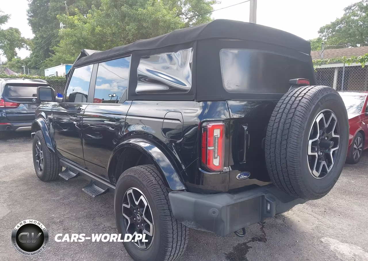 2022 Ford Bronco Outer Banks VIN:1FMDE5BH9NLA71329 - 3