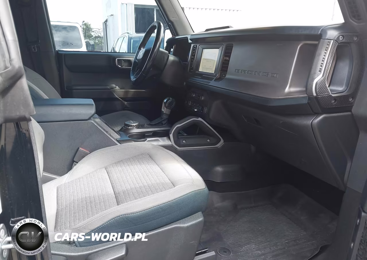 2022 Ford Bronco Outer Banks VIN:1FMDE5BH9NLA71329 - 5