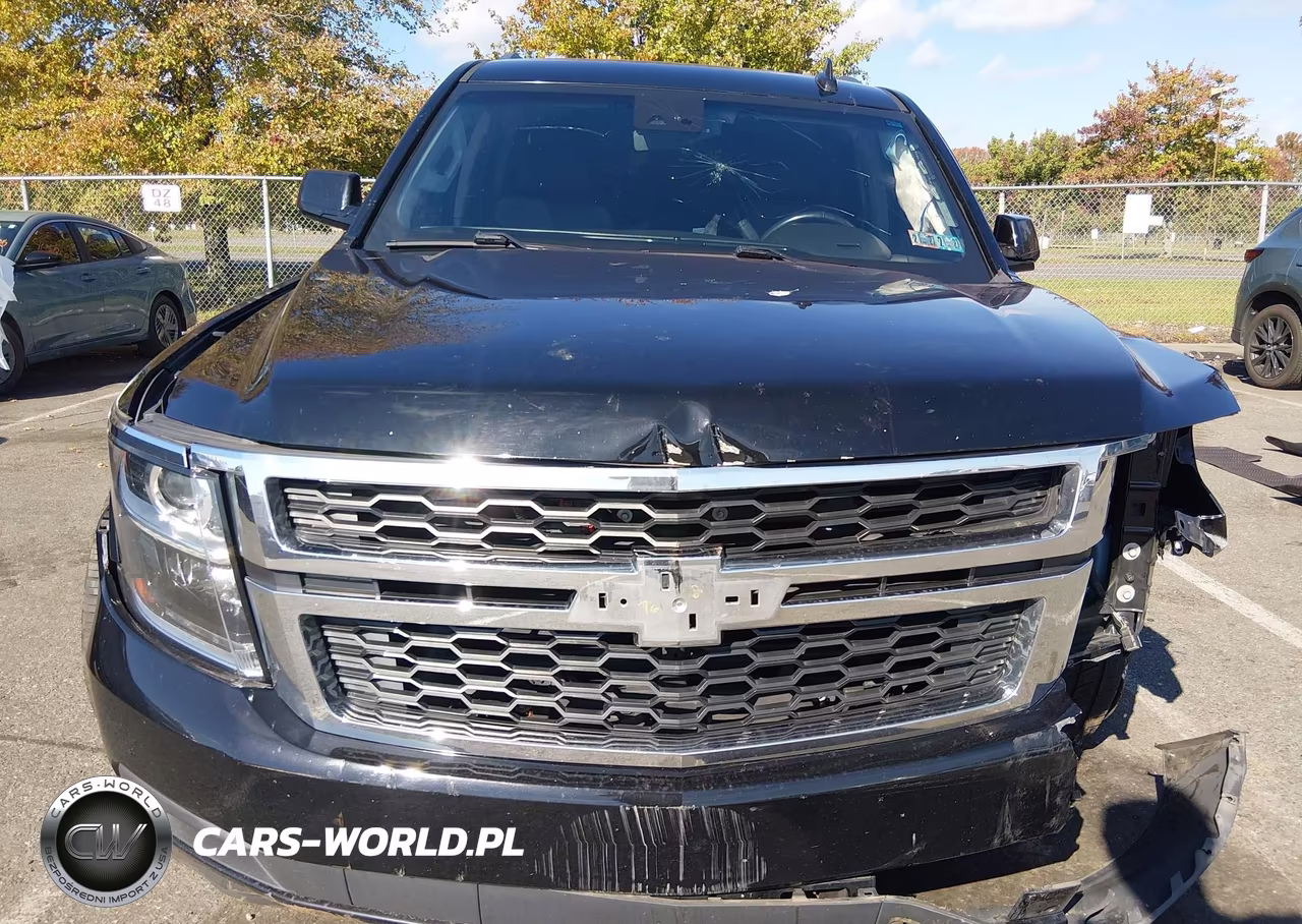 2019 Chevrolet Tahoe Lt VIN:1GNSKBKC9KR124554 - 12