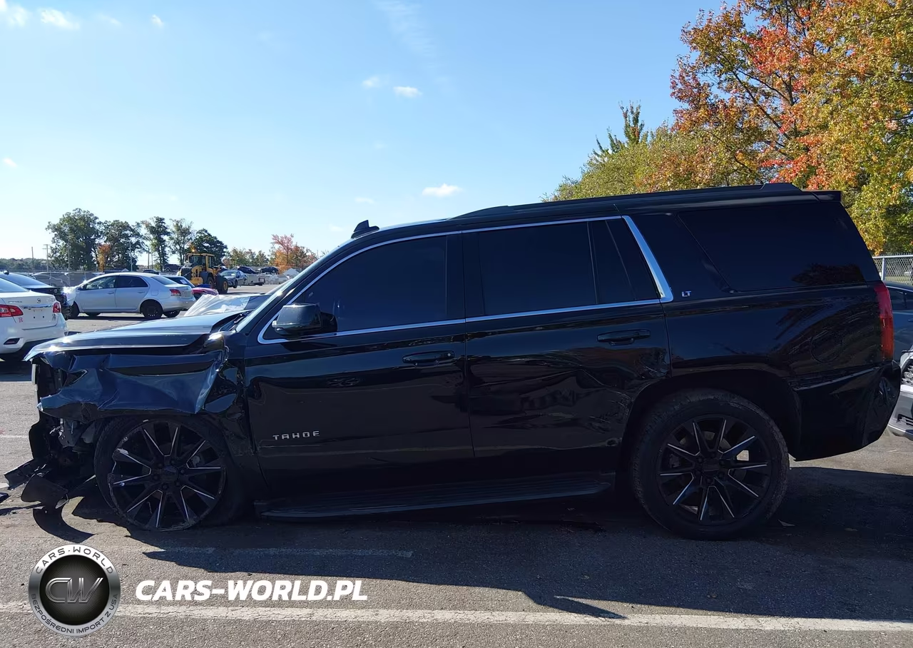 2019 Chevrolet Tahoe Lt VIN:1GNSKBKC9KR124554 - 14
