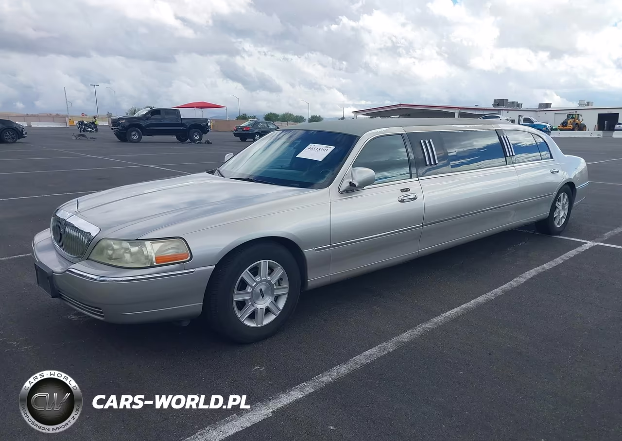2011 Lincoln Town Car Executive VIN:2L1FL8JWXBX752793 - 2