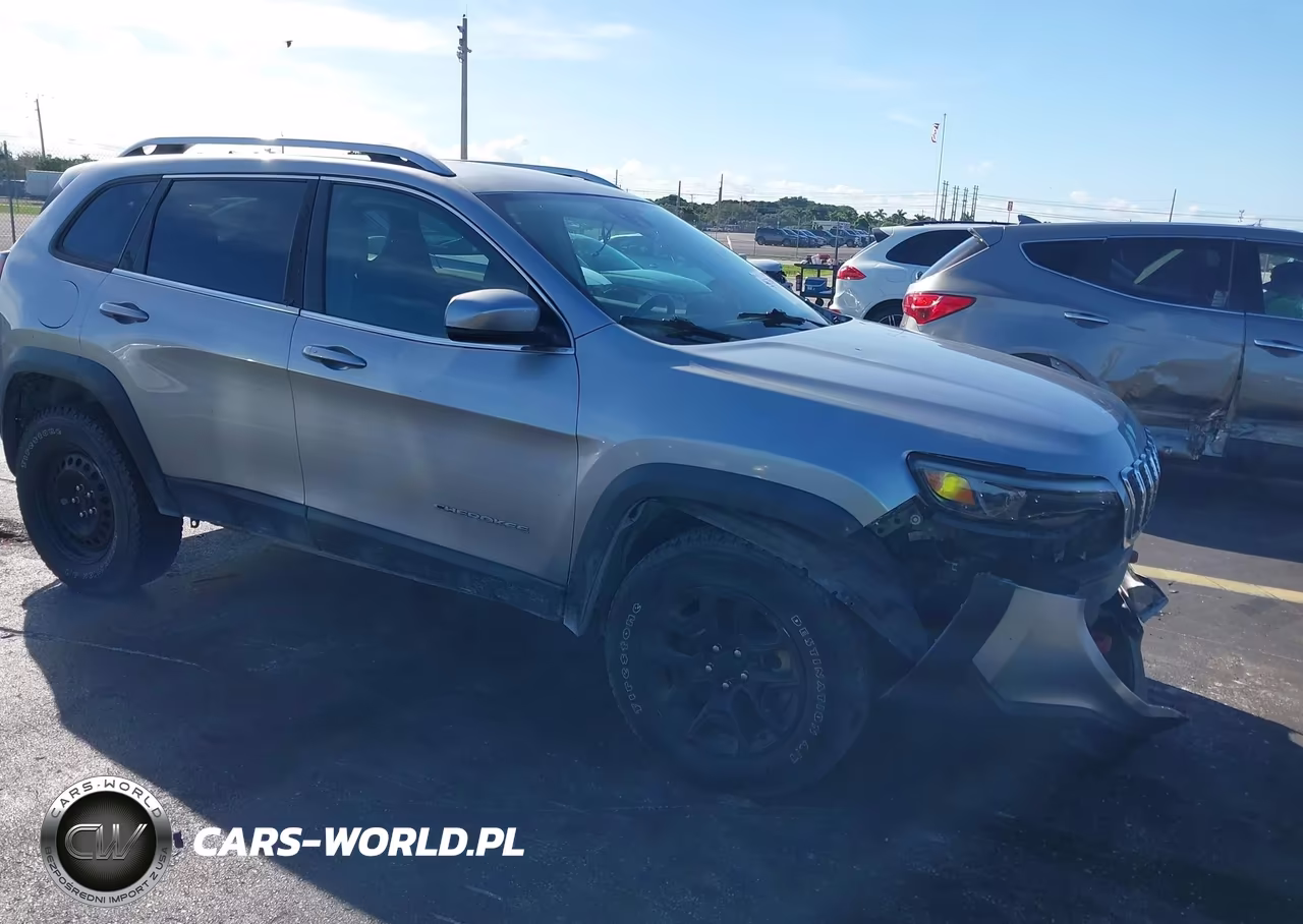 2021 Jeep Cherokee Trailhawk 4X4 VIN:1C4PJMBX3MD253079 - 15