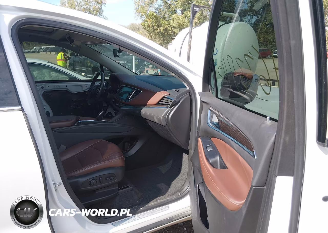 2018 Buick Enclave Avenir VIN:5GAEVCKW4JJ256486 - 5