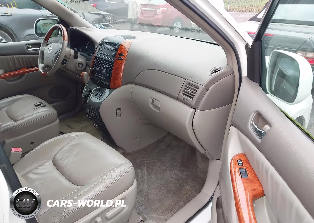 2010 Toyota Sienna Limited VIN:5TDYK4CC7AS294487 - 5