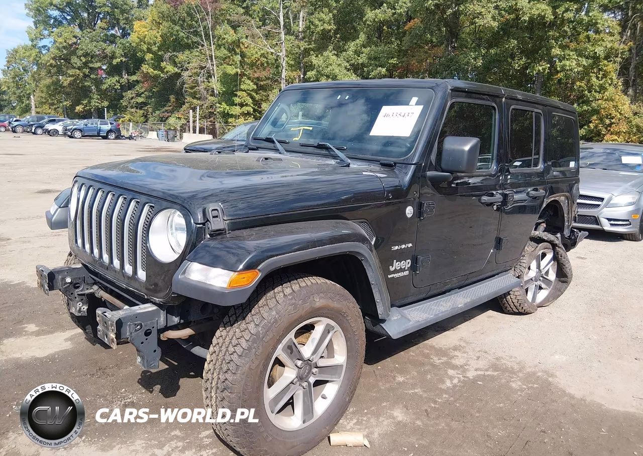 2018 Jeep Wrangler Unlimited Sahara 4X4 VIN:1C4HJXEG2JW123750 - 2