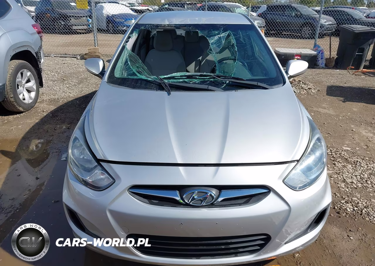 2013 Hyundai Accent Gls VIN:KMHCT4AE6DU551582 - 12