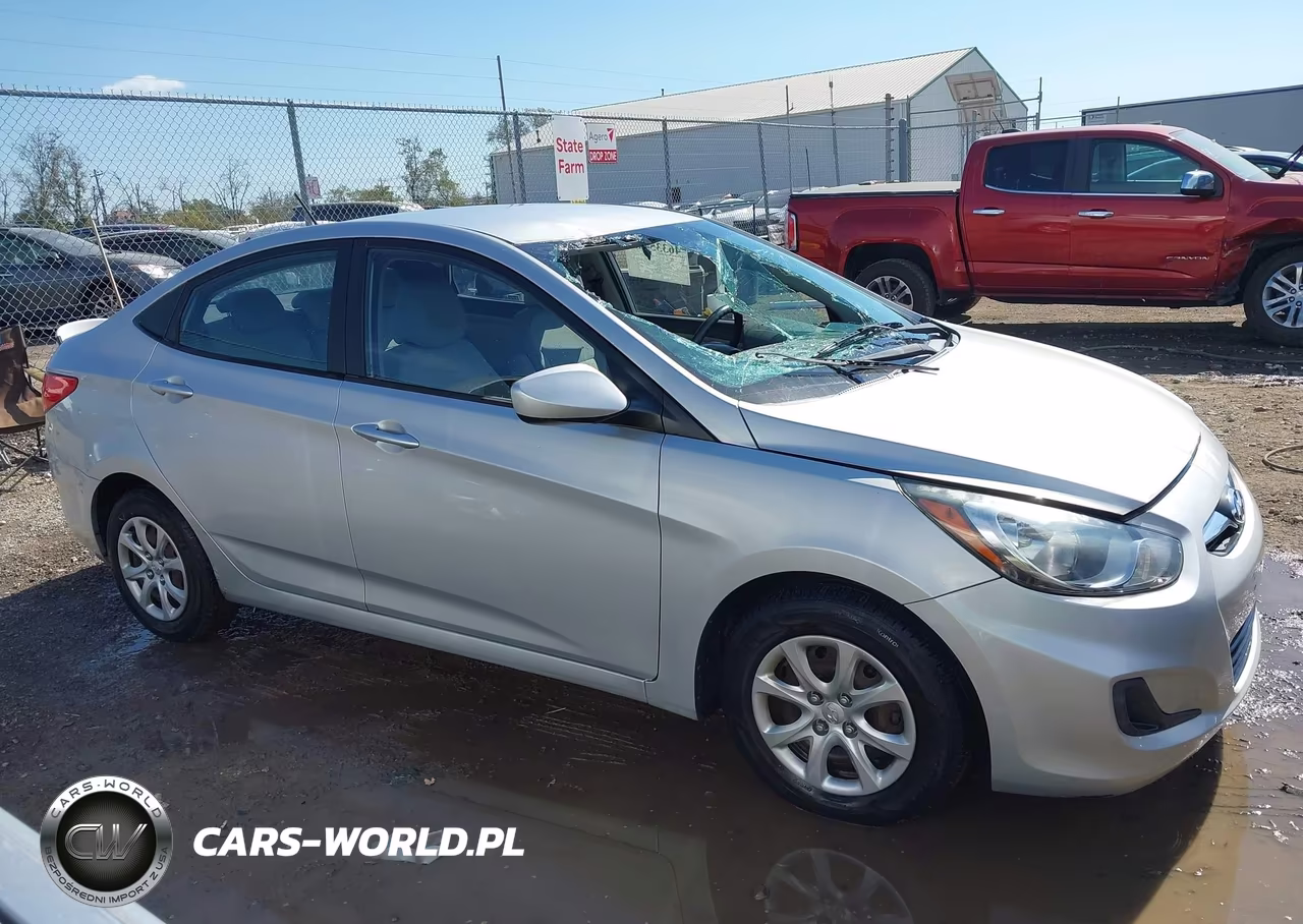 2013 Hyundai Accent Gls VIN:KMHCT4AE6DU551582 - 13