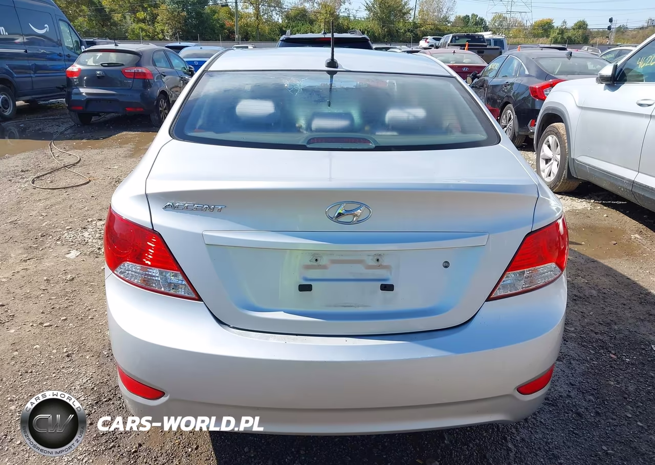 2013 Hyundai Accent Gls VIN:KMHCT4AE6DU551582 - 16