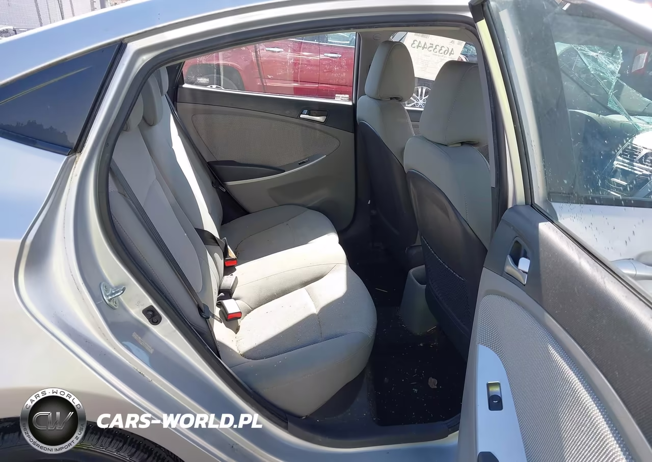 2013 Hyundai Accent Gls VIN:KMHCT4AE6DU551582 - 8