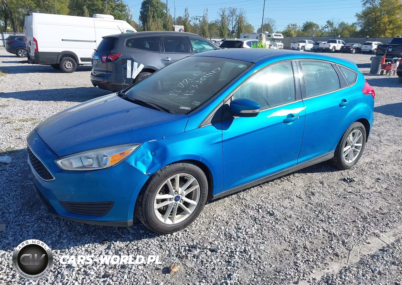 2017 Ford Focus Se VIN:1FADP3K20HL245068 - 2