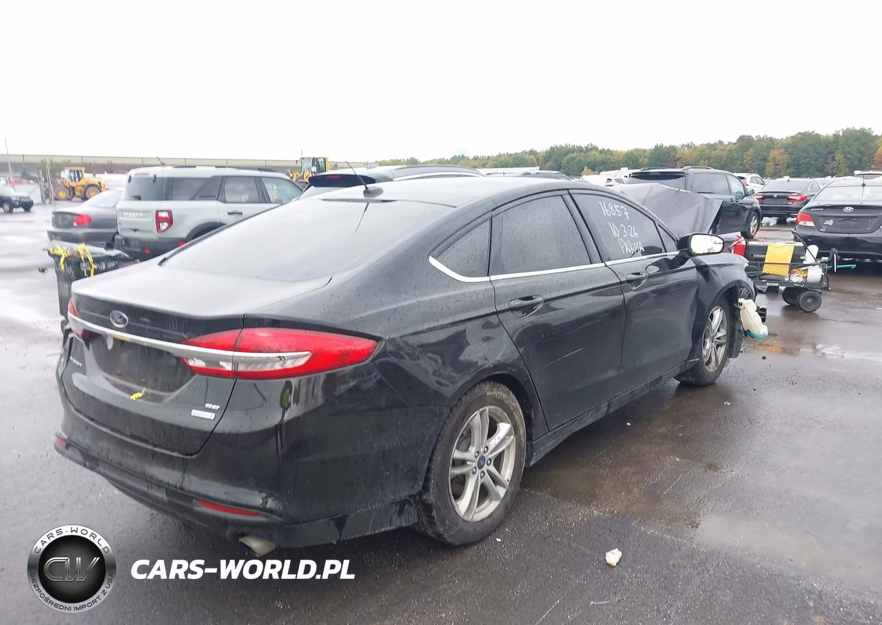 2018 Ford Fusion Se VIN:3FA6P0HD5JR201879 - 4