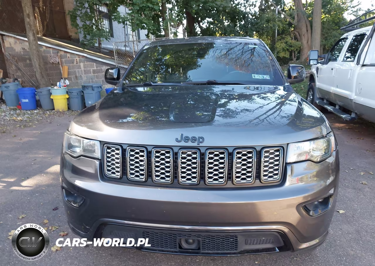 2020 Jeep Grand Cherokee Altitude 4X4 VIN:1C4RJFAG0LC232717 - 12