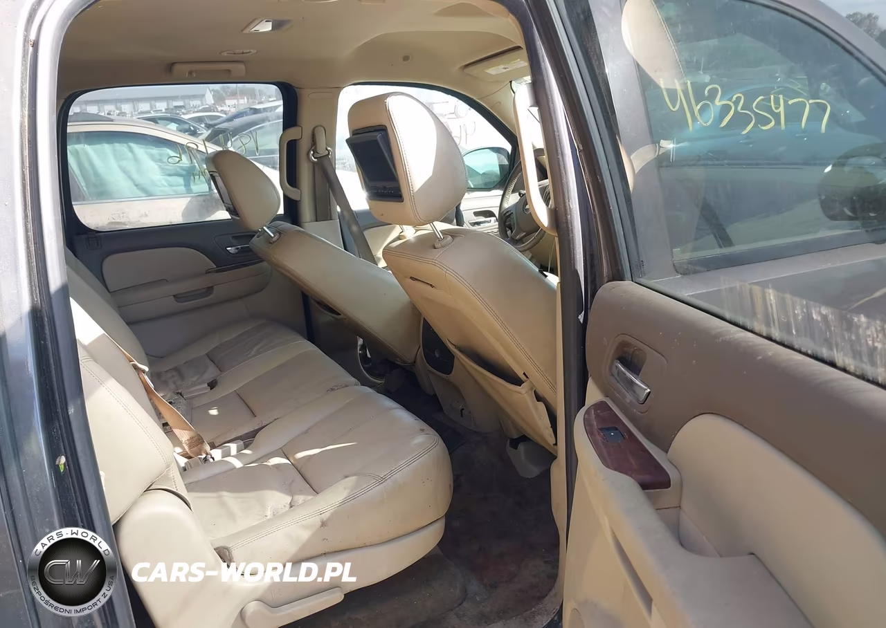 2010 Chevrolet Suburban 1500 Lt1 VIN:1GNUKJE31AR126702 - 8